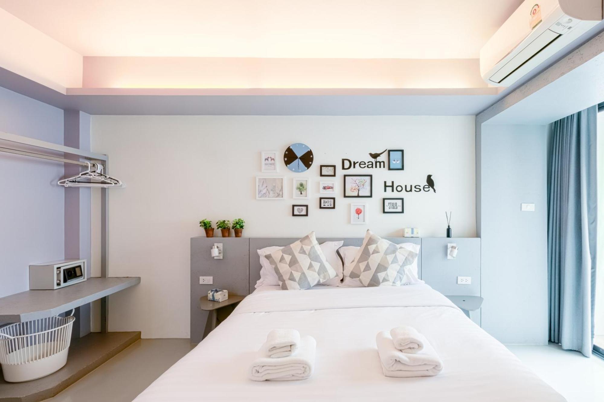 24 Hills Hotel Bangkok Exterior photo