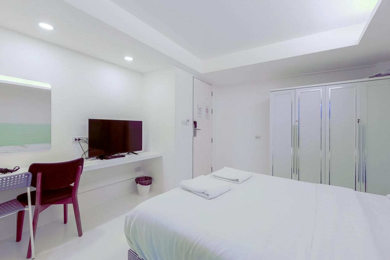 24 Hills Hotel Bangkok Exterior photo